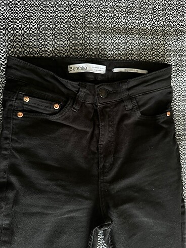 34 Beden Bershka jean