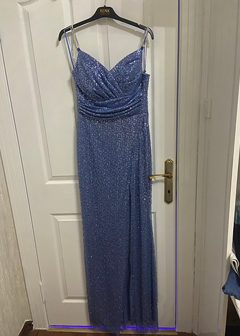 Mavi Parlak Uzun Drapeli Abiye Elbise - Görsel 2