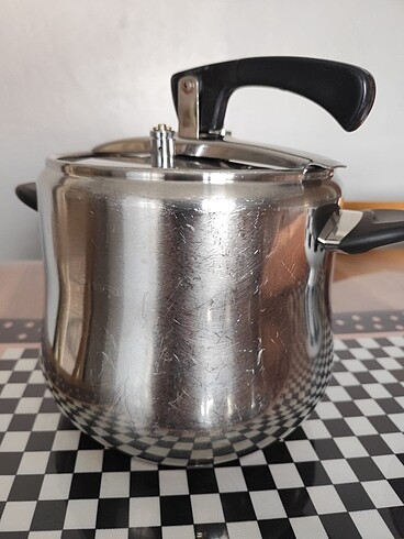 Emsan 9 litre düdüklü