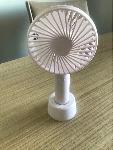 Pilli fan soğutucu