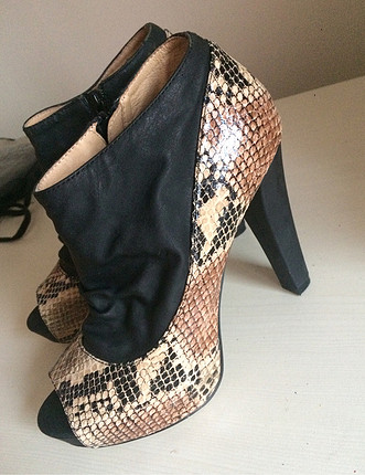 Leopar bootie 