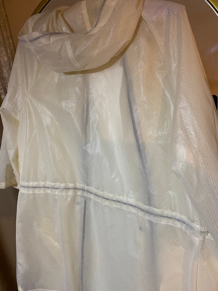 Beyaz Parlak Midi Yağmurluk - Görsel 3