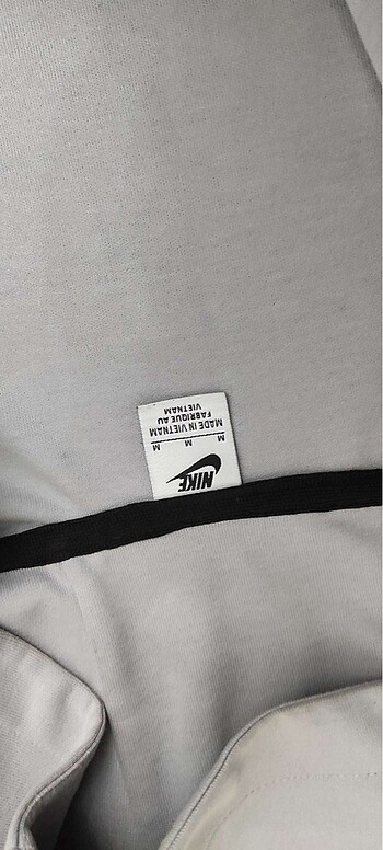 Diğer Nike tech
