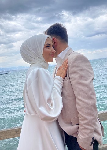 36 Beden beyaz Renk Nikah Elbisesi Saten