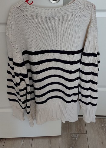 Gri Çizgili Kadın Örgü Kazak - Görsel 2