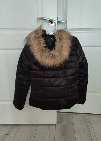 Kürklü Kapüşonlu Siyah Kadın Kışlık Mont - Görsel 3