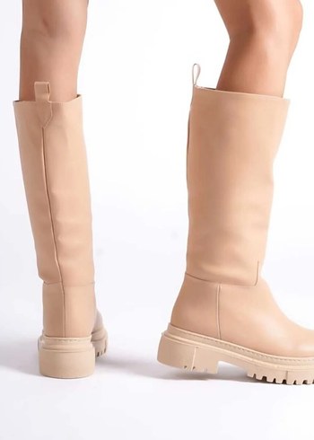 Bej Kadın Kalın Taban Çizme - Görsel 2