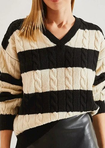 Kadın Çizgili Örgü Kazak - Görsel 3