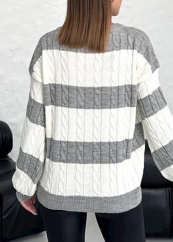 Gri Çizgili Kadın Örgü Kazak - Görsel 4