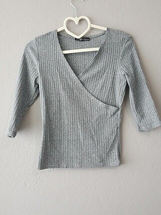 Bershka yarım crop bluz