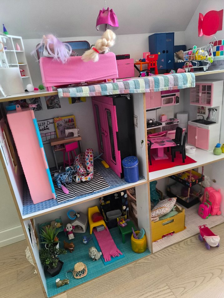 Pembe Çocuk Rafı Oyuncak Ev - Görsel 2