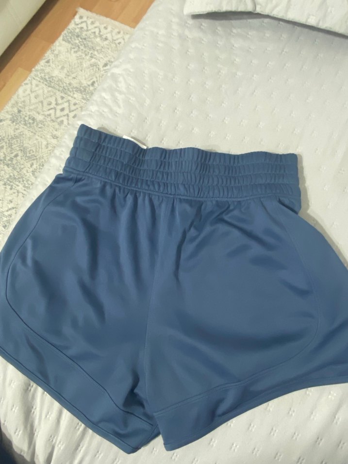 Adidas spor sortu - Görsel 2