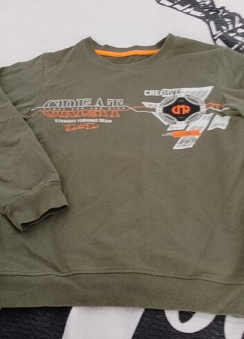 Sweatshirt 