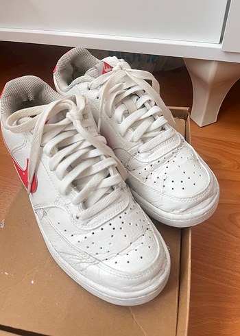 36,5 Beden Nike Court Vision Low Beyaz Kadın Spor Ayakkabı
