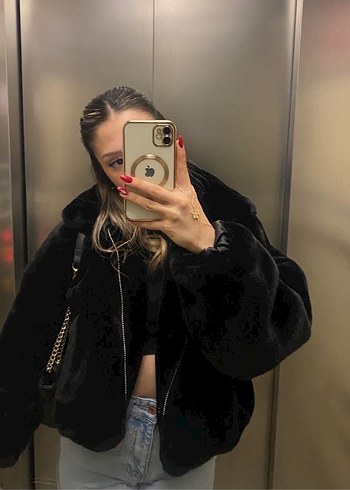 Bershka Kürklü Kadın Kışlık Mont