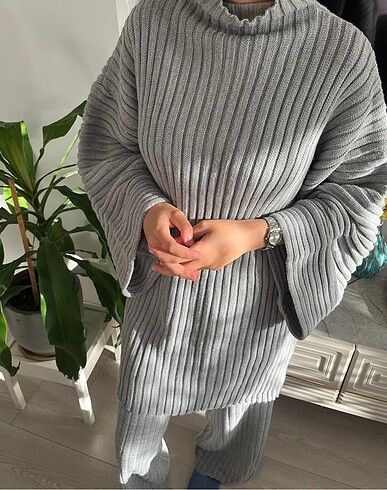 38 Beden gri Renk triko takım