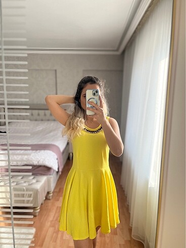 m Beden sarı Renk Elbise