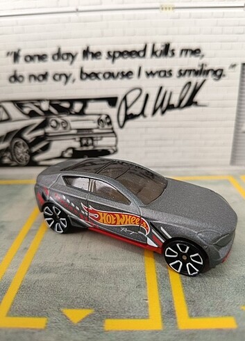 Hot Wheels Grand Cross 
