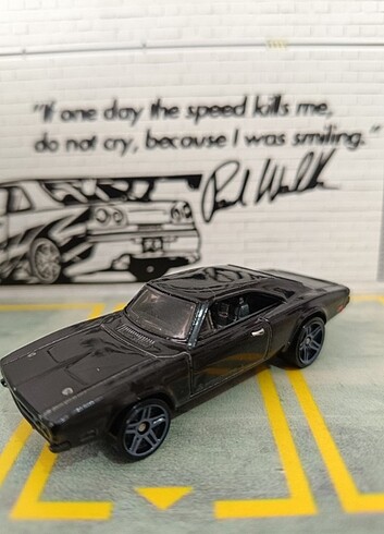 Dodge Charger 500 