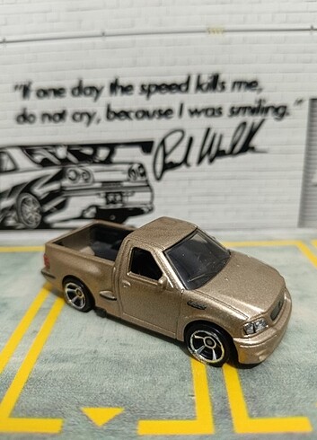 Ford F-150 SVT 