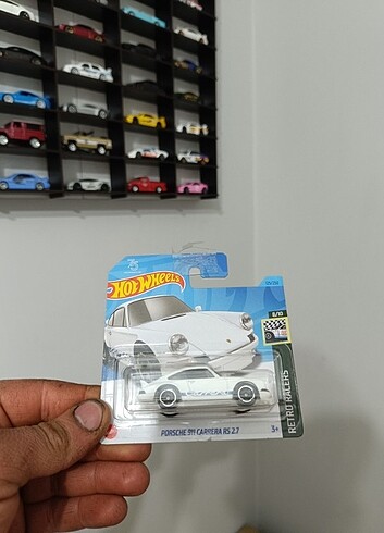 Porsche 911 Carrera 