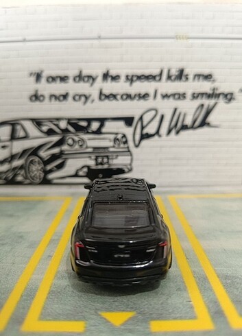 m Beden Cadillac CT5-V