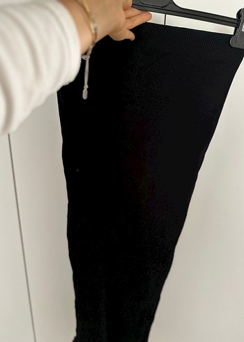 m Beden siyah Renk Bershka Siyah Triko Etek