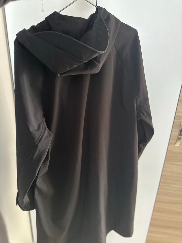 Siyah Kadın Fermuarlı Oysho Yağmurluk - Görsel 5