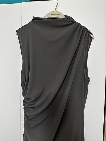 m Beden Zara Drape Detaylı midi elbise