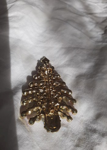 Vakko Renkli Çam Ağacı Broş - Görsel 2