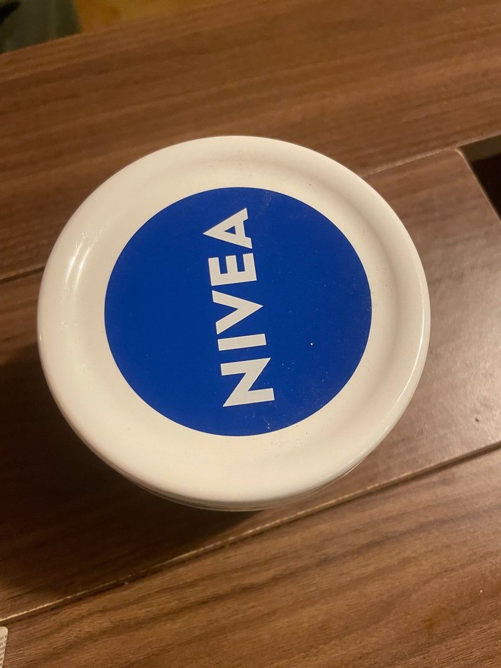 Nivea Aloe & Hydration El ve Vücut Kremi - Görsel 2