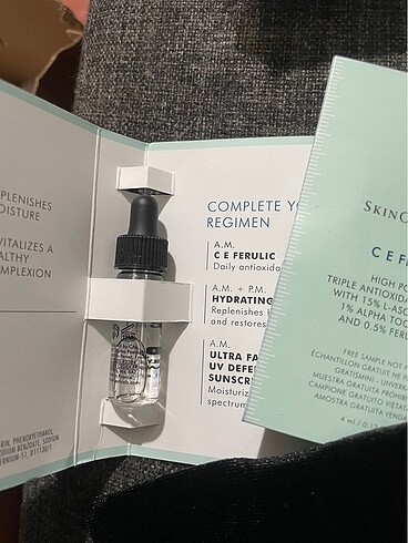 Diğer Skinceuticals 3 ve 4 ml serum