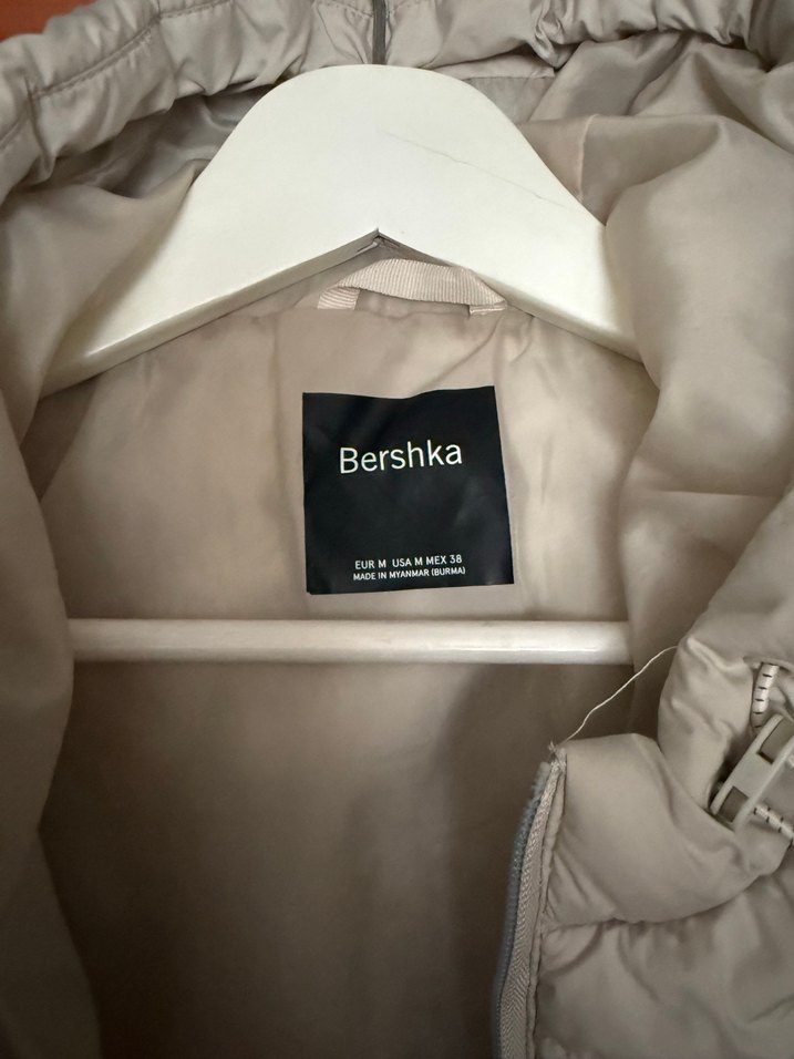 Bershka Bej Kadın Şişme Yelek - Görsel 2