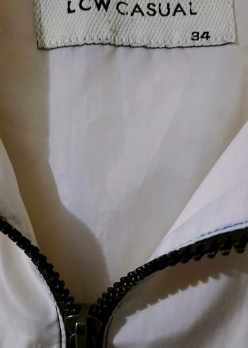 LC Waikiki marka rüzgarlık - Görsel 8