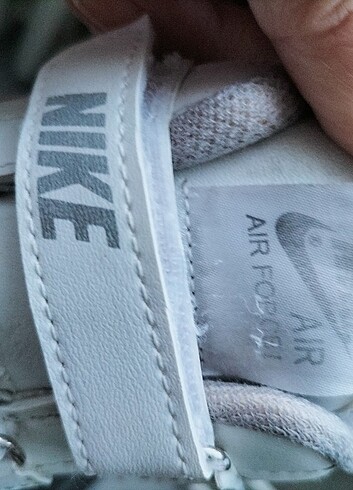 31 Beden beyaz Renk Orijinal Nike spor ayakkabı