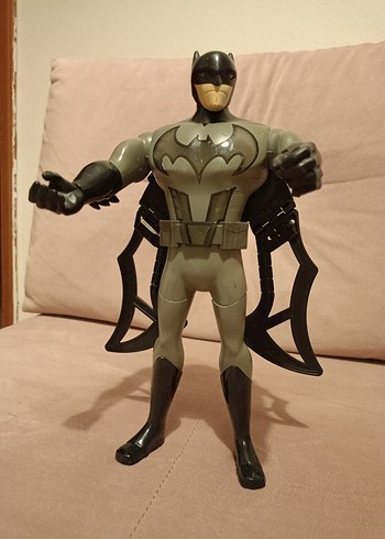 Gri Batman Figürü - Görsel 2