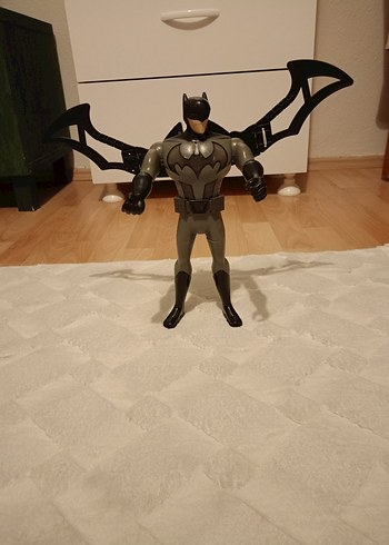 Gri Batman Figürü - Görsel 3