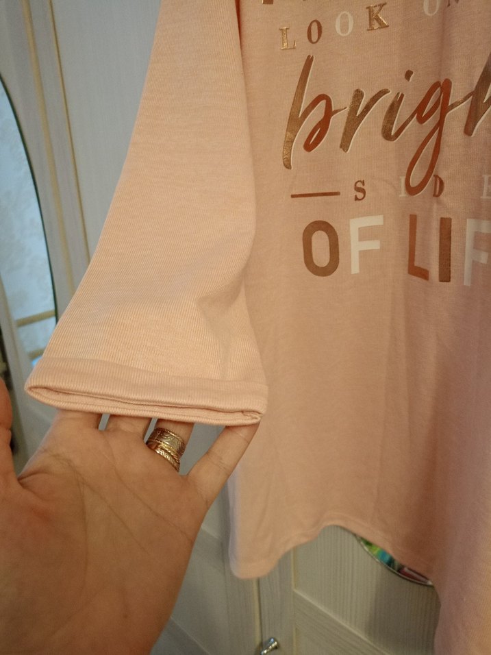 Bej Kadın Uzun Kollu Salaş Baskılı Tişört - Görsel 3