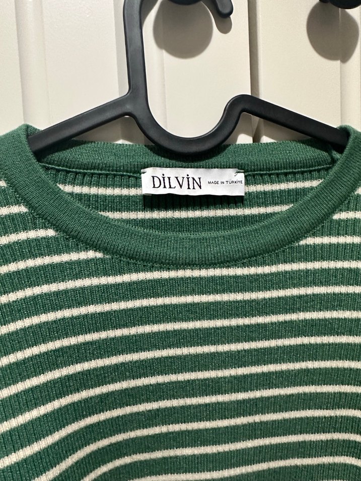 Yeşil Kırmızı Çizgili Uzun Kollu Kadın Kazak - Görsel 3