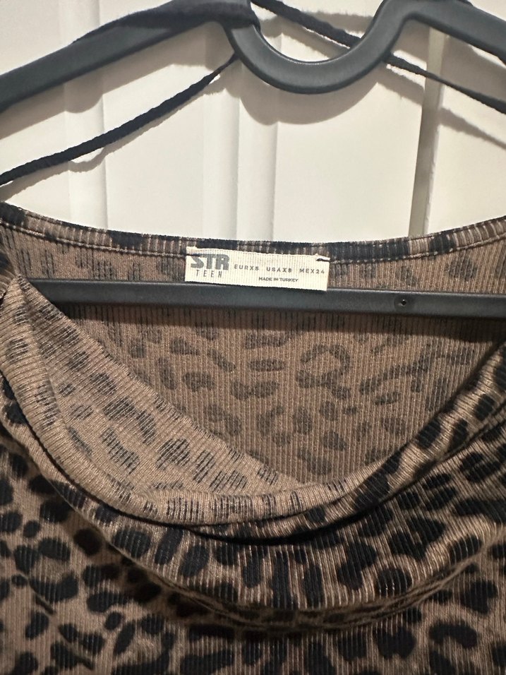 Kahverengi Leopar Desenli Uzun Kollu Bluz - Görsel 2