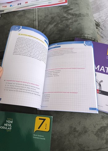 7. Sınıf Türkçe, Matematik ve Sosyal Bilgiler Soru Kitapları. - Görsel 2