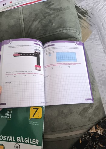 7. Sınıf Türkçe, Matematik ve Sosyal Bilgiler Soru Kitapları. - Görsel 3