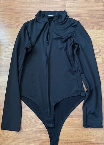 Siyah Body - Görsel 2