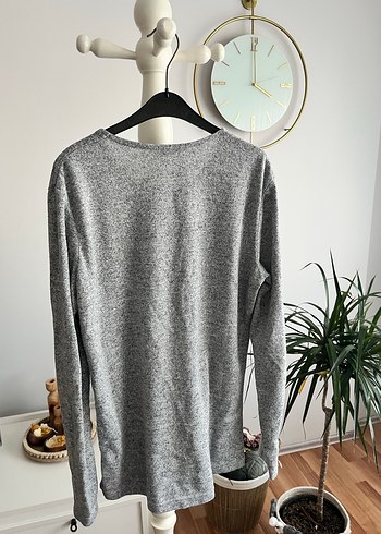 Gri Uzun Kollu Örgü Kazak - Görsel 3