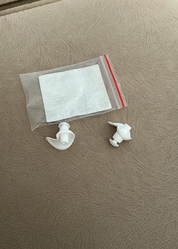 Beyaz Kulak İçi Kulaklık Başlıkları - Görsel 2