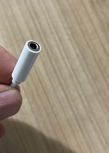 Beyaz USB-C Kulaklık Dönüştürücü Adaptör - Görsel 2