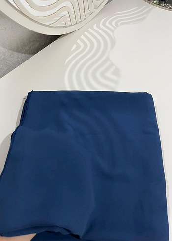 Mavi İşlemeli Uzun Kollu Abiye Elbise - Görsel 3