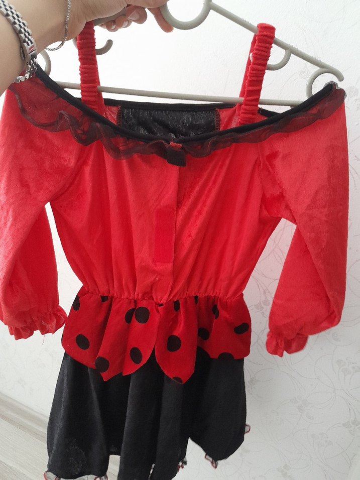 Kız Çocuk Kırmızı Gotik Fırfırlı Elbise - Görsel 3