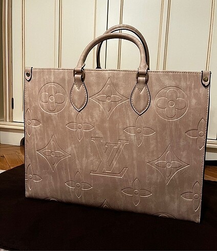 Louis Vuitton Krem Çanta