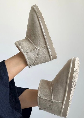 Yeni Sezon UGG Bot Bej - Görsel 3